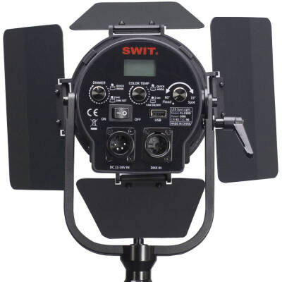 Swit FL-C60D 60Wh Fresnell Led Lamba - 3
